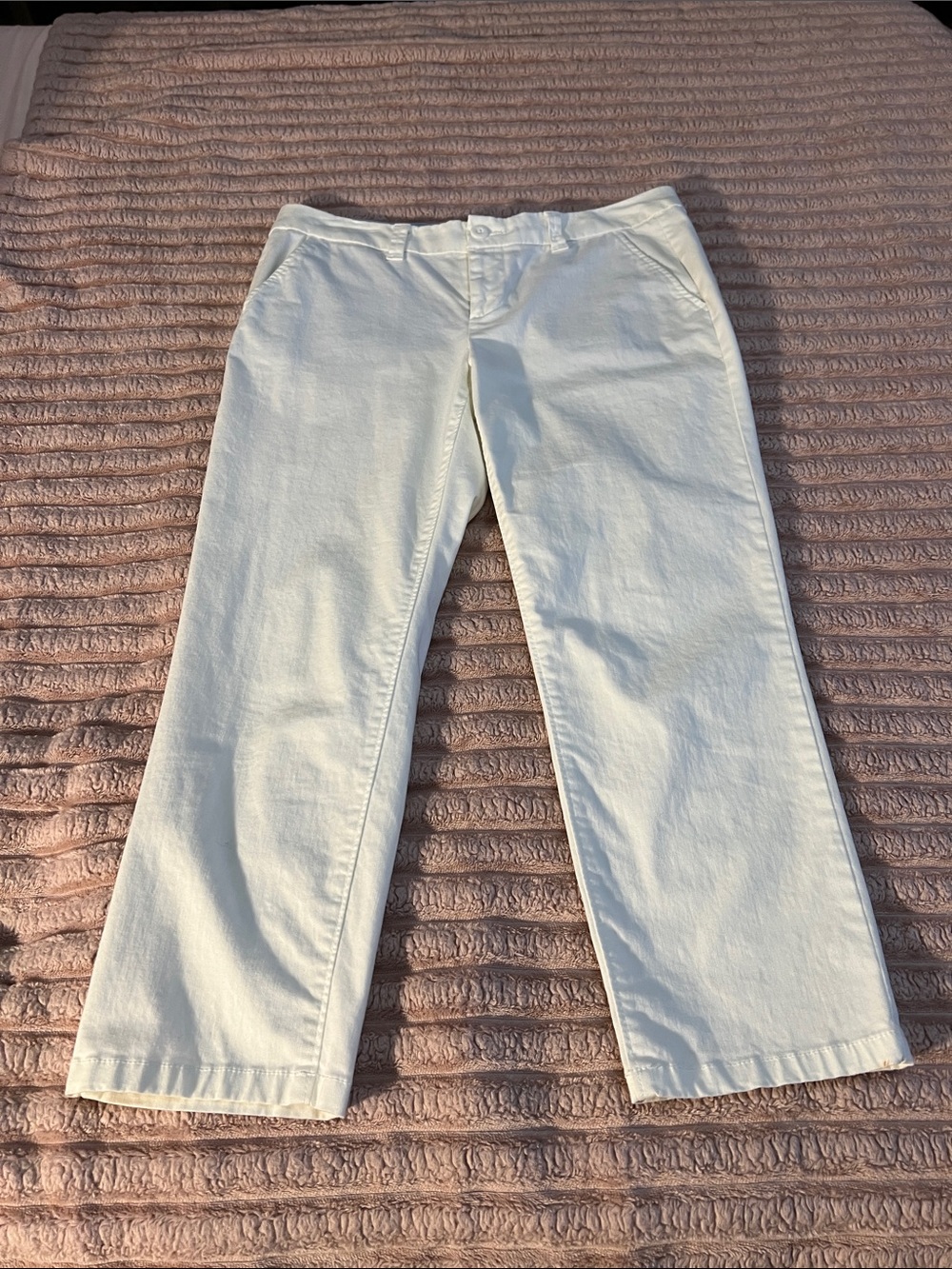 STYLUS White Ankle Capri Women’s Pants